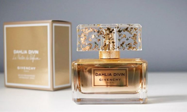 Лучшая люксовая парфюмерия - топ 10 мировых брендов